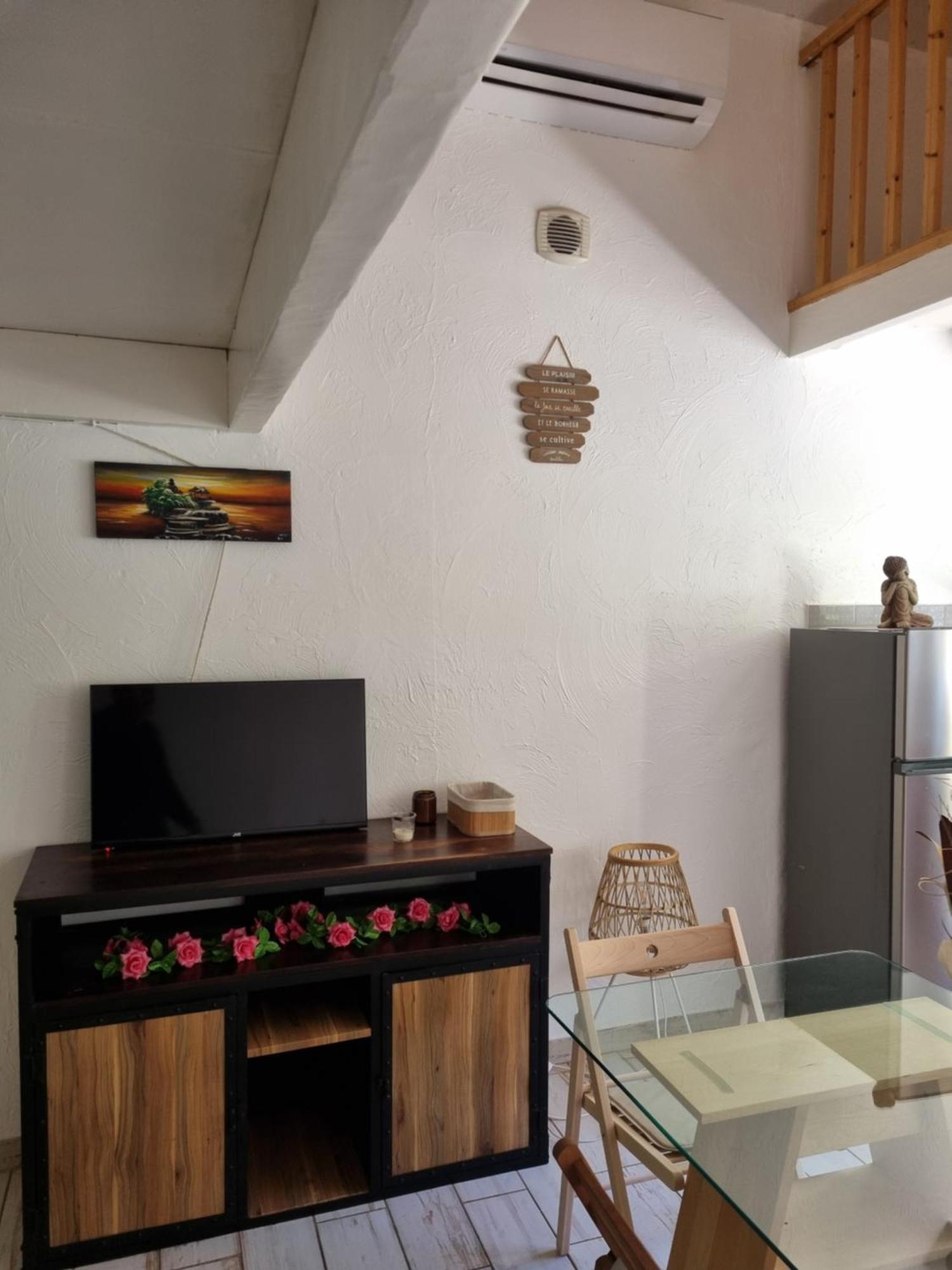 Loft Studio Avec Mezzanine, Limitrophe Monaco Roquebrune-Cap-Martin Buitenkant foto